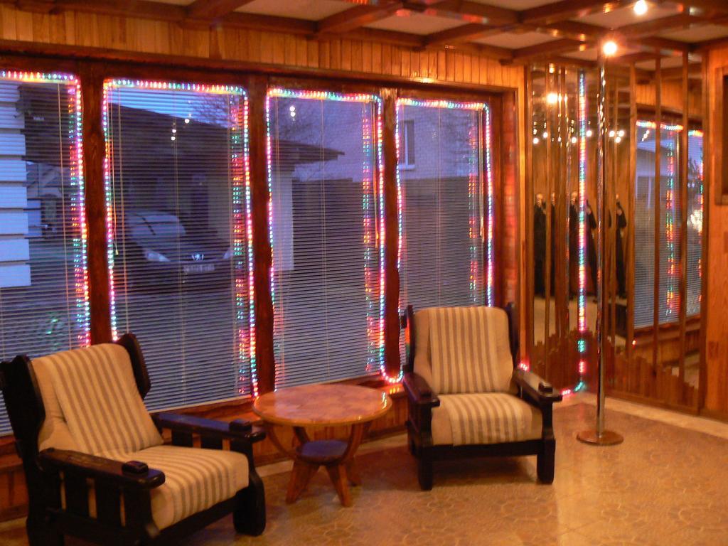 Usadba Slavnaya Hotel Mukhavets Екстериор снимка